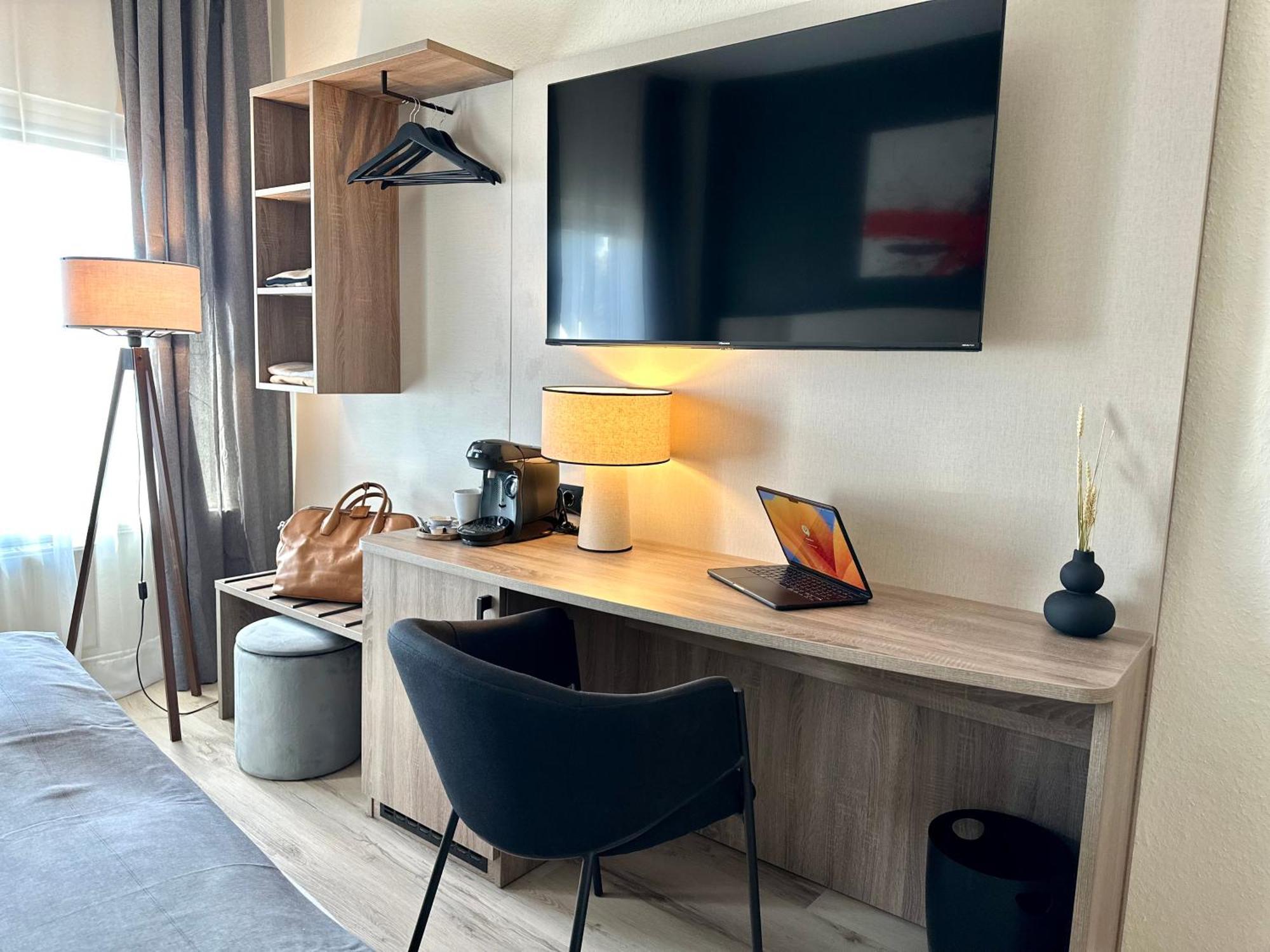 City Hotel Hameln ハーメルン エクステリア 写真